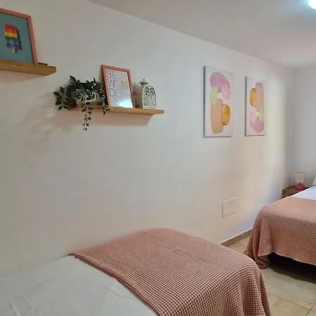 Casa 13 Next To Lagos Highspeed Wifi דירה *